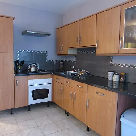 ゲストハウス Le Hardas Mercure Saint-Saturnin-du-Limet